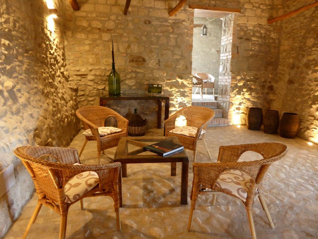 Pietre Di Fiume Villa Apice Exteriör bild