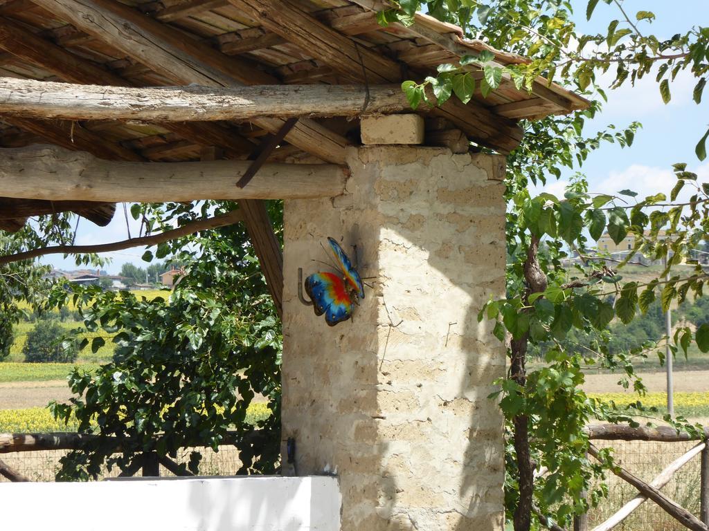 Pietre Di Fiume Villa Apice Exteriör bild
