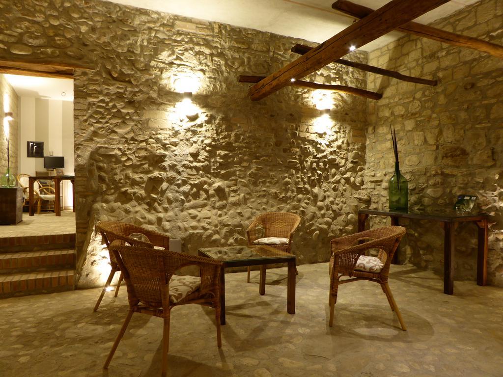 Pietre Di Fiume Villa Apice Exteriör bild