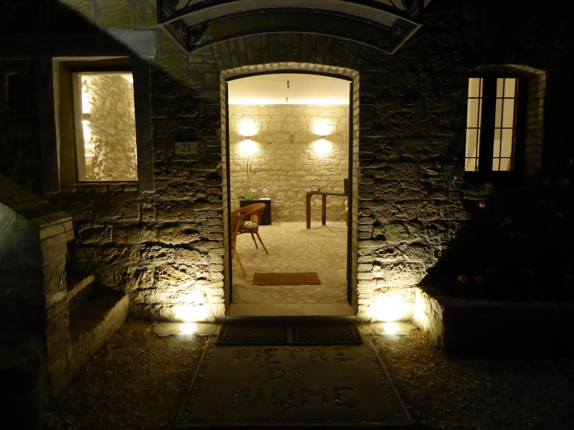 Pietre Di Fiume Villa Apice Exteriör bild