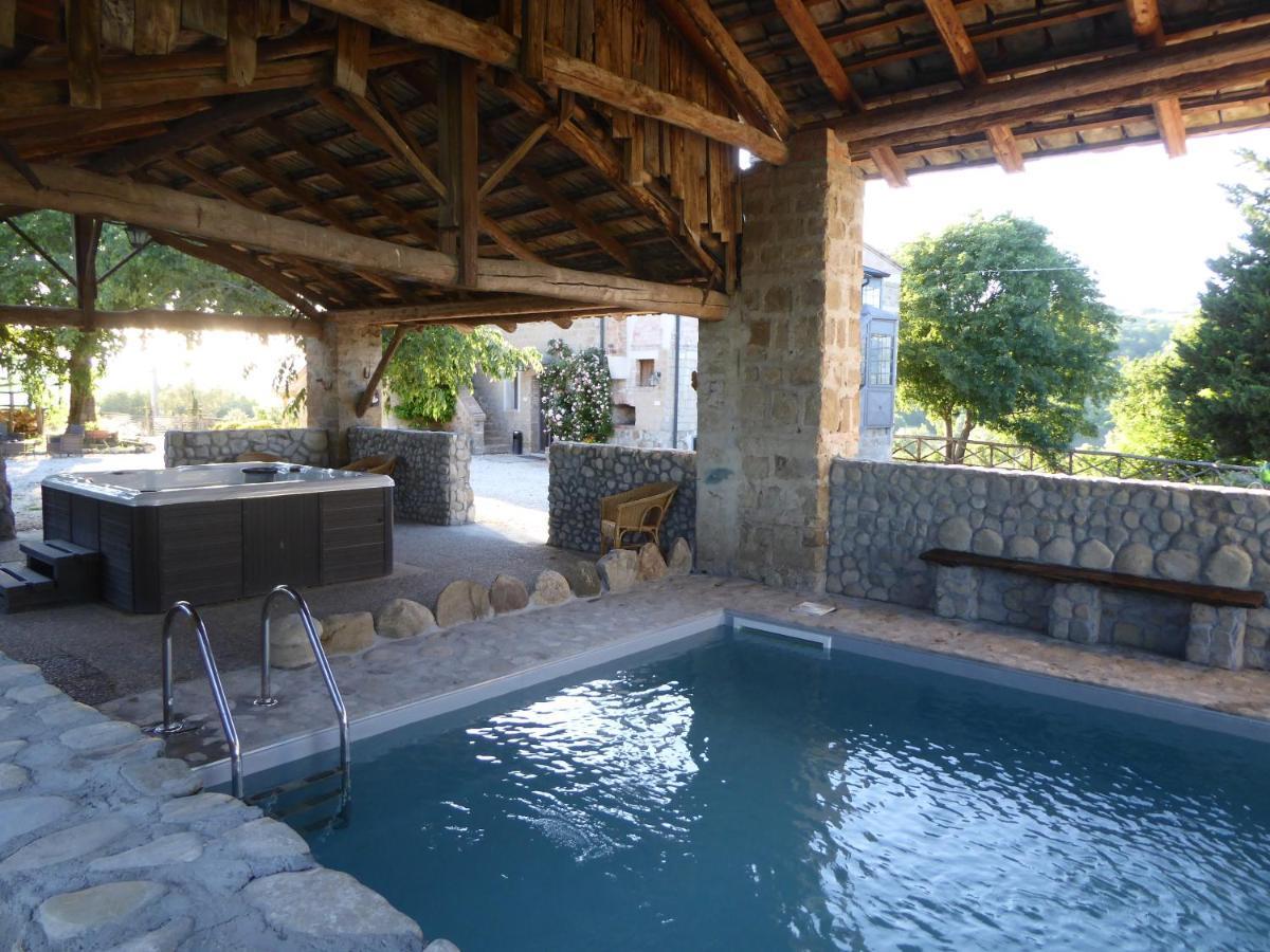 Pietre Di Fiume Villa Apice Exteriör bild