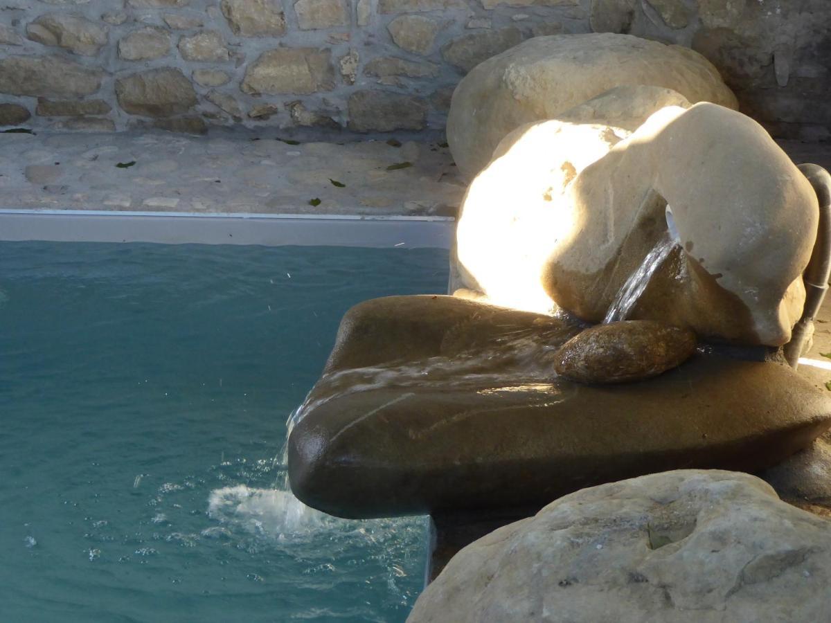 Pietre Di Fiume Villa Apice Exteriör bild